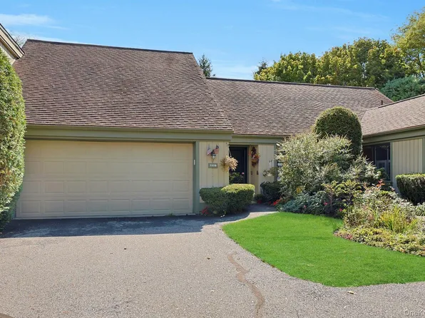 593B Heritage Hills #B, Somers, NY 10589