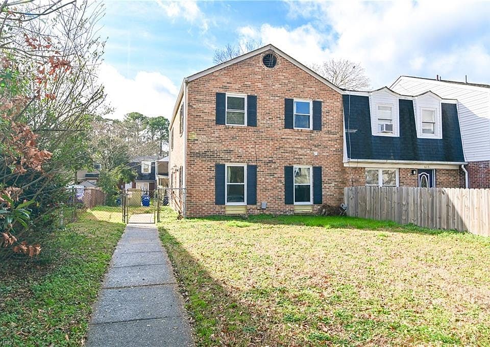 1st image of 613 Red Horse Ln