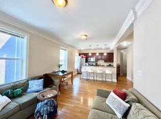 17 Mansfield St #1, Allston, MA 02134