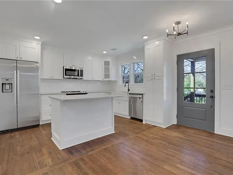 1770 Crestridge Dr SE — Photo 9