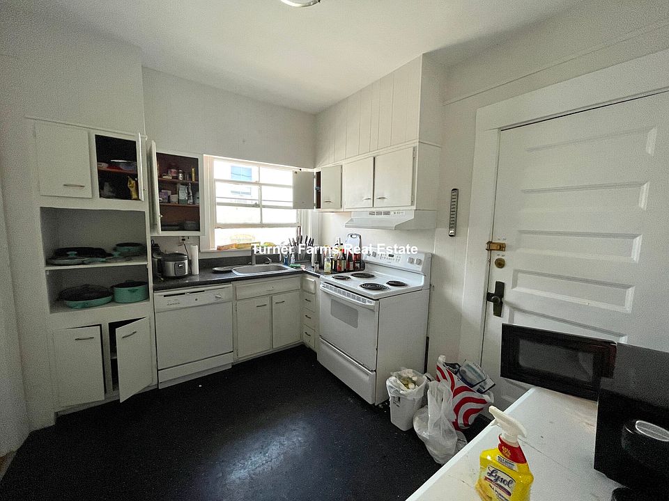 1st image of 1800 Massachusetts Ave APT 32A