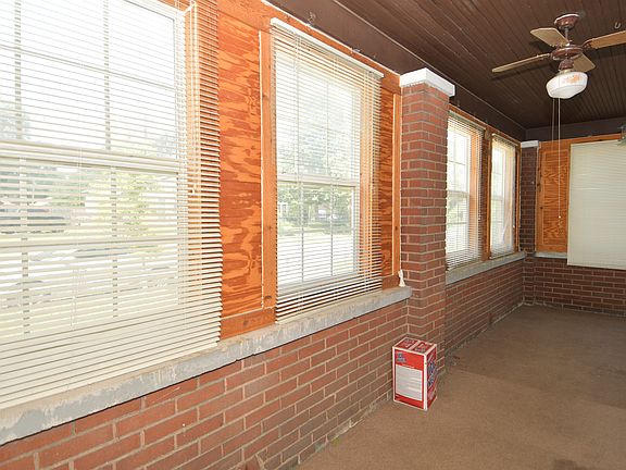 5th image of 757 King Ave