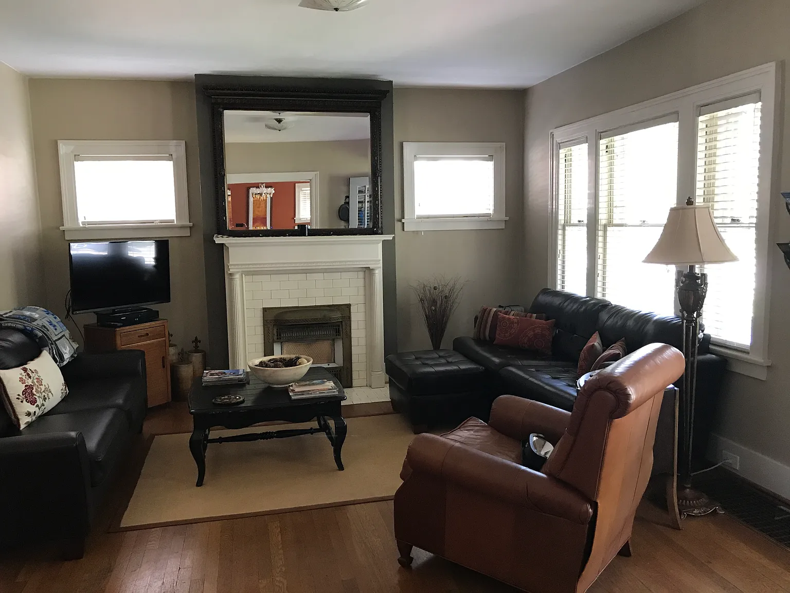 2 bed, 1300 sqft, $1,800 — Photo 2