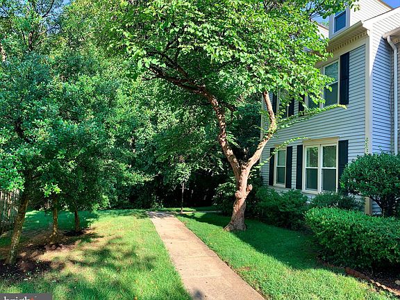 3rd image of 7210 Cherwell Ln