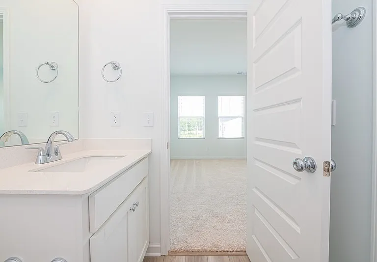 815 Freston Rd — Photo 14