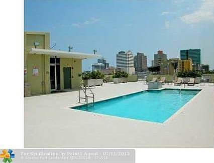 1st image of 444 NW 1st Ave APT 202