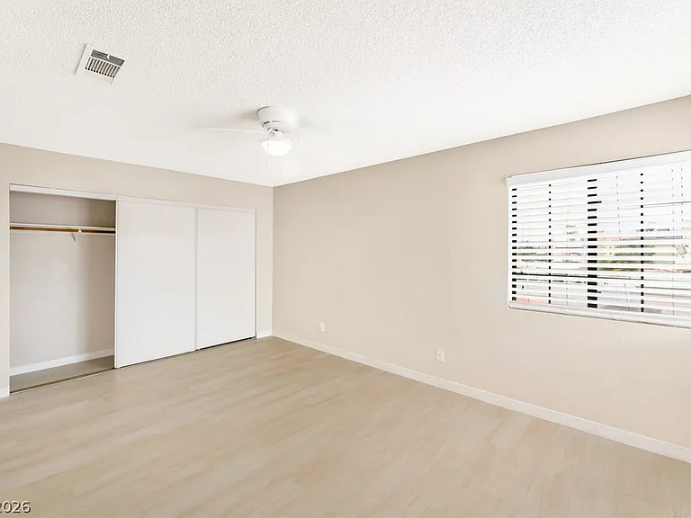 5818 Cinnabar Ave — Photo 21