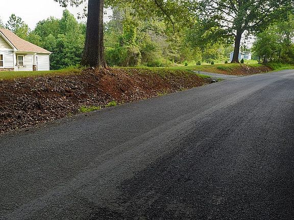 Entrance from Green Creek Rd