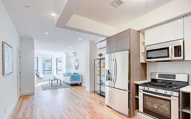 Rented by Verus Real Estate | media 17