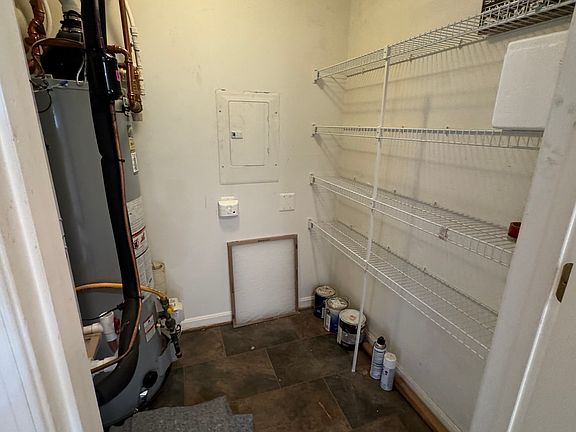 5th image of 1411 Bonnett Pl #236