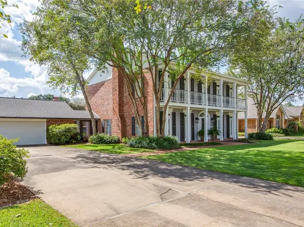 310 Welwyn Way, Alexandria, LA 71303