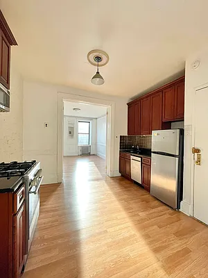 Rented by Oxford Property Group | media 14