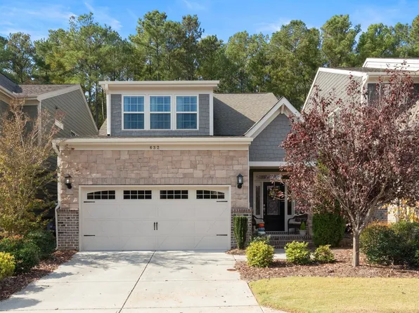 632 Angelica Cir, Cary, NC 27518