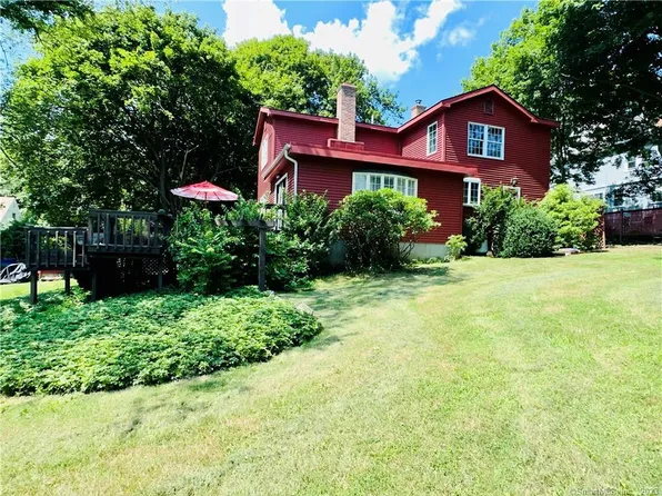 724 Williams Street, New London, CT 06320