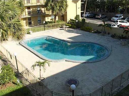 2nd image of 241 S Royal Poinciana Blvd APT 303