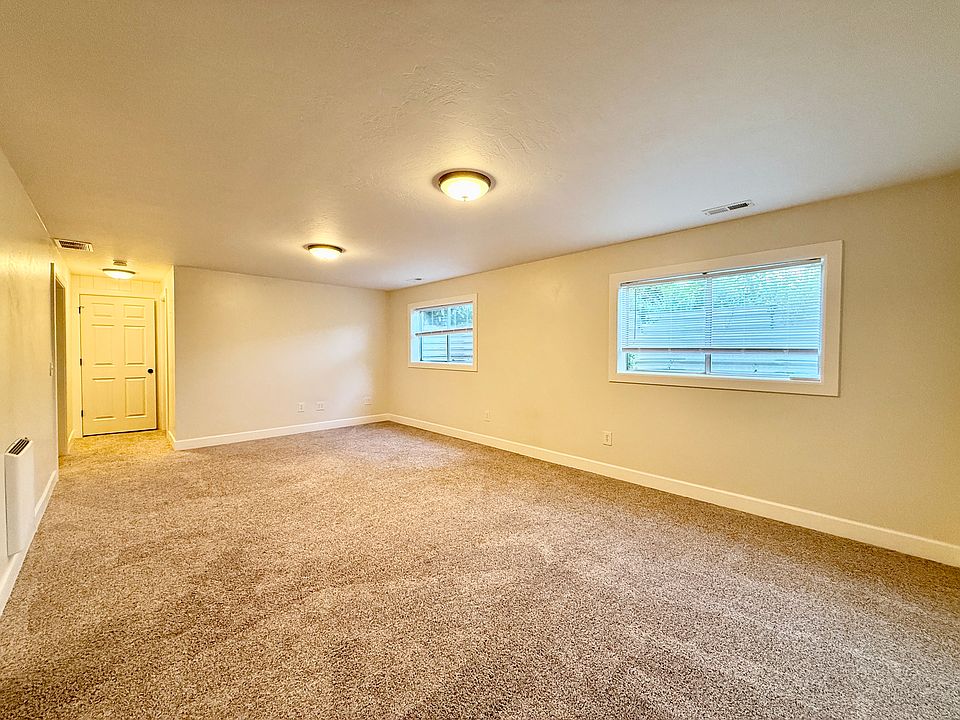 1st image of 1354 W Jordan Hills Dr