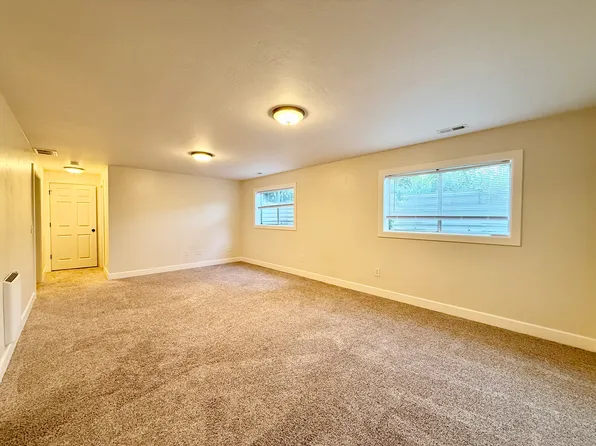1354 W Jordan Hills Dr, South Jordan, UT 84095