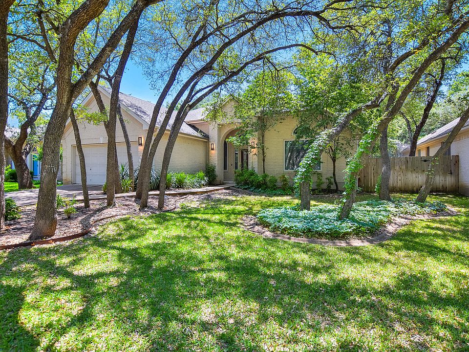1st image of 2217 Sandra Dr