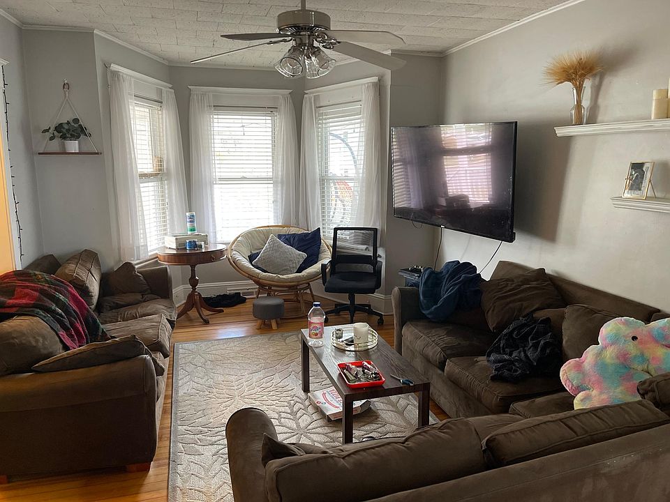 1st image of 816 Park Ave #1