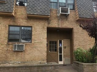 8412 98th St #1, Woodhaven, NY 11421