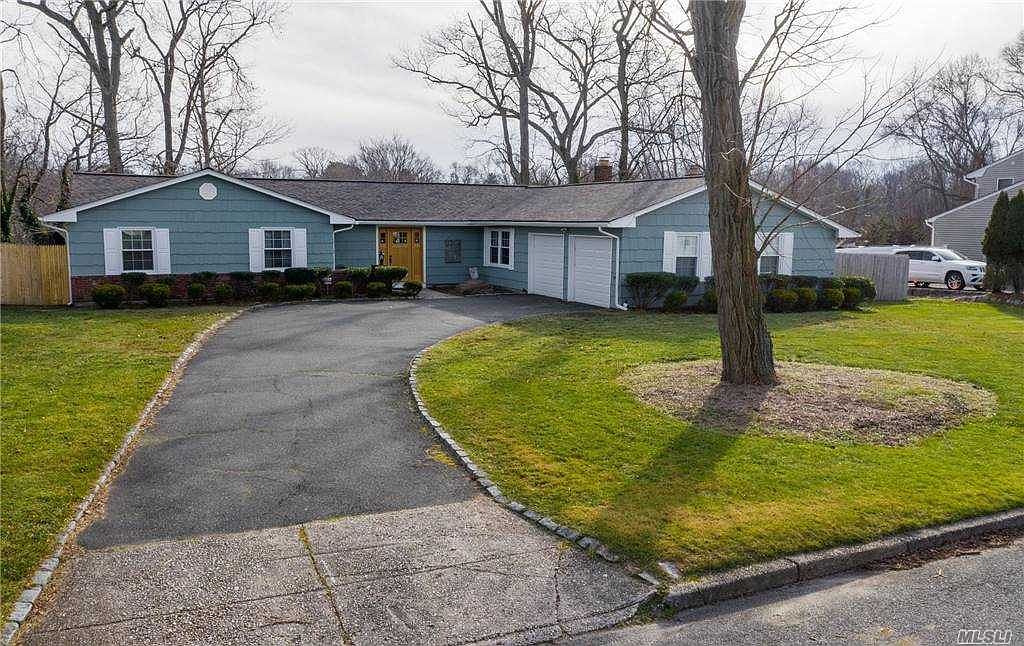 6 Stirrup Lane, Port Jefferson, NY 11777 Zillow
