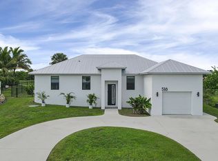 518 SW Aster Rd, Port Saint Lucie, FL 34953