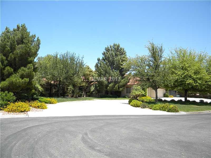 1st image of 3466 W Irvin Ave