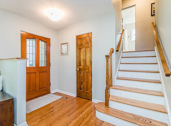 3rd image of 4808 Central Ave