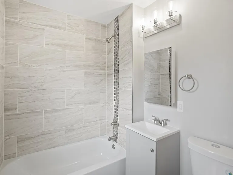 1248 SW Topeka Blvd #2A — Photo 6