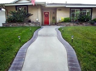 3043 Shadypark Dr, Long Beach, CA 90808
