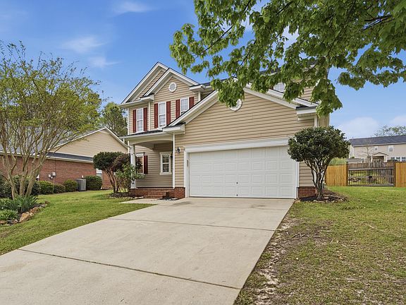 2nd image of 247 Winterberry Loop