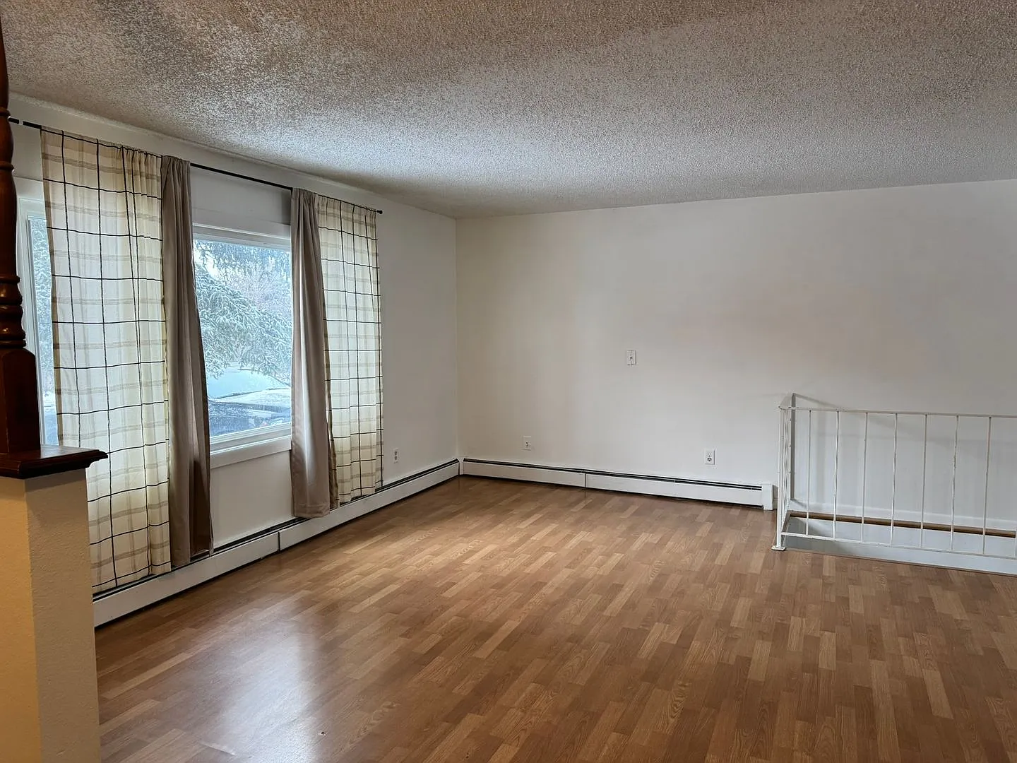 4400 Everton — Photo 3