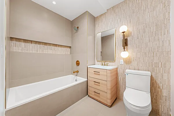 Rented by Nooklyn NYC LLC | media 5