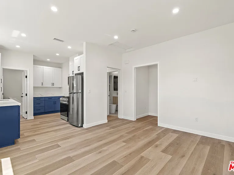 1305 Lucile Ave #2 — Photo 8