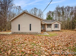 1977 E Michillinda Rd, Twin Lake, MI 49457