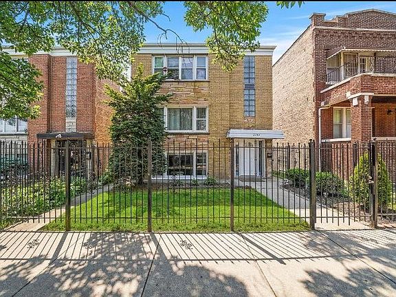 3rd image of 2242 N Lavergne Ave #1