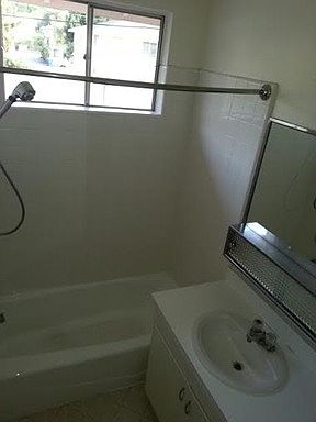 4th image of 3445 Richland Dr APT 6