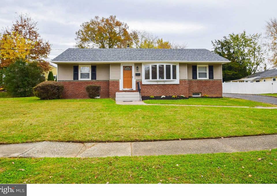 1st image of 402 Glendale Dr