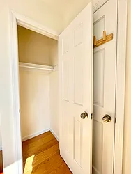 Rented by HOLTON REAL ESTATE INC.