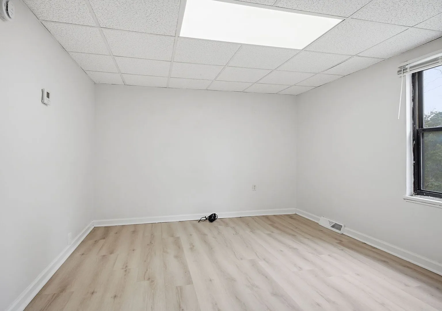 1 bed, $950 — Photo 3