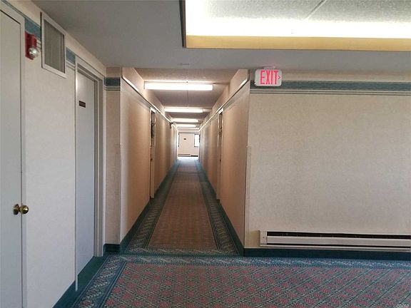 4th image of 725 Miller Ave