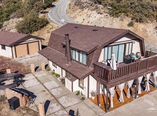 25001 Paramount Dr, Tehachapi, CA 93561
