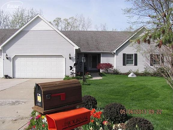 3rd image of 1521 Eden Gardens Dr