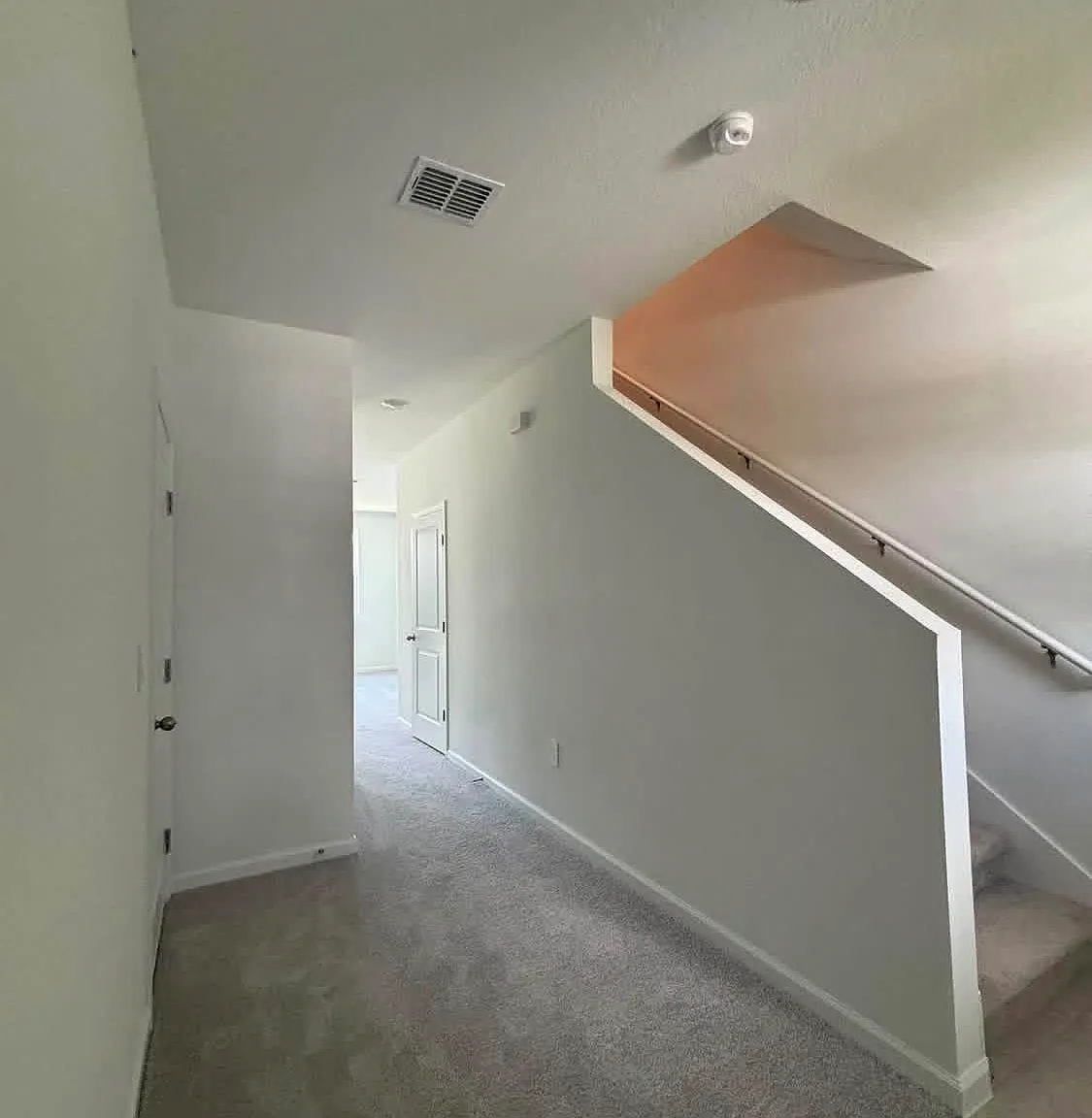3 bed, 2.5 bath, 1475 sqft, $1,950 — Photo 2