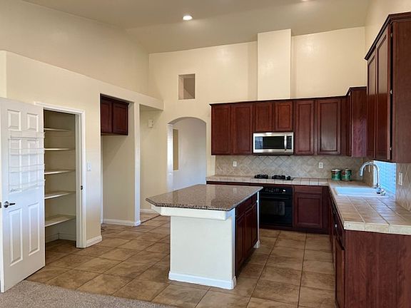 4th image of 13003 Lake Pueblo Way