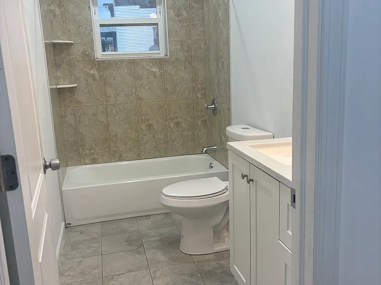 339 Harral Ave #1 — Photo 10