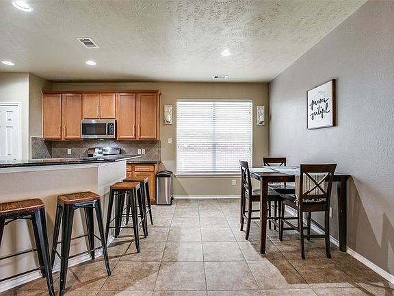 4th image of 17911 Misty Pond Ct