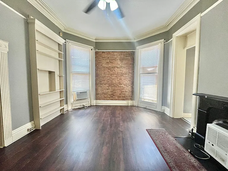 1128 S. 3rd — Photo 21