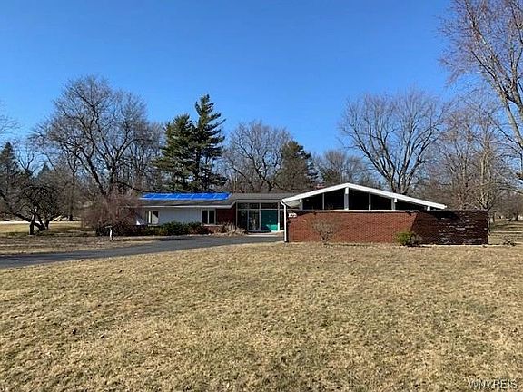5th image of 4873 Pineledge Dr W