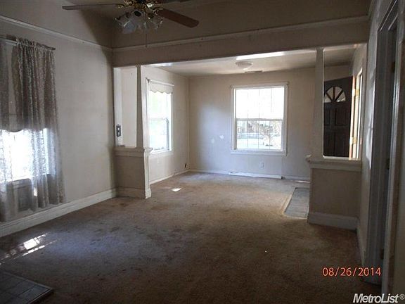 2nd image of 543 East St
